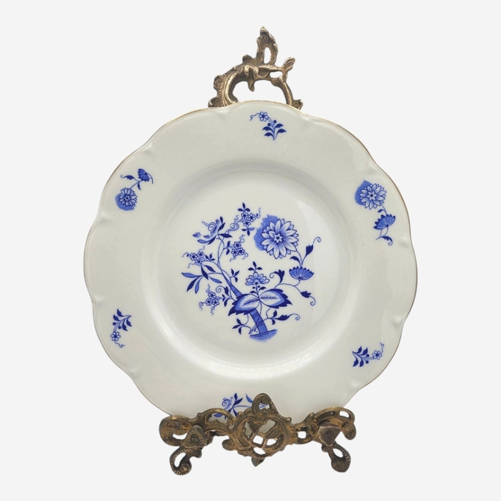 RARE Blue Onion Dinner plate, Gold trim by Haviland Limoges